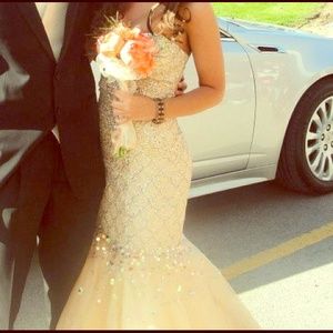 Gorgeous long gold mermaid gown